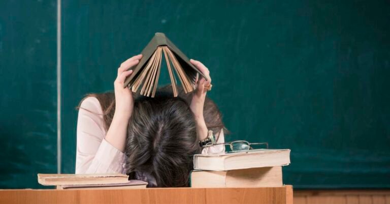 Afastamento do Trabalho por Depressão em Docentes da Rede Pública