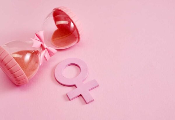 Liberdade para florescer o fim do estigma da reposição hormonal no climatério