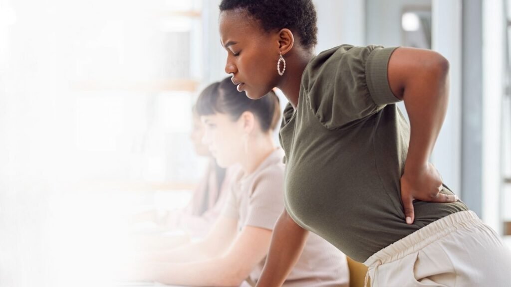 A dor invisível das mulheres com fibromialgia: quando o corpo grita e ninguém escuta